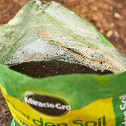 Miracle-Gro Soil & Soil Amendments All Purpose for In-Ground Use 2-cu ft Garden Soil -Landscaping Sales Shop 09198111