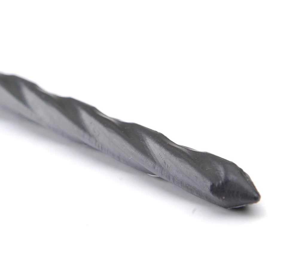 EasyFlex 144-Pack 8-in Black Plastic Edging Stake 3 EasyFlex 144-Pack 8-in Black Plastic Edging Stake - Image 3