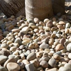 WonderLand Landscaping Rock 0.4-cu ft Decorative Rock -Landscaping Sales Shop 40317515 scaled